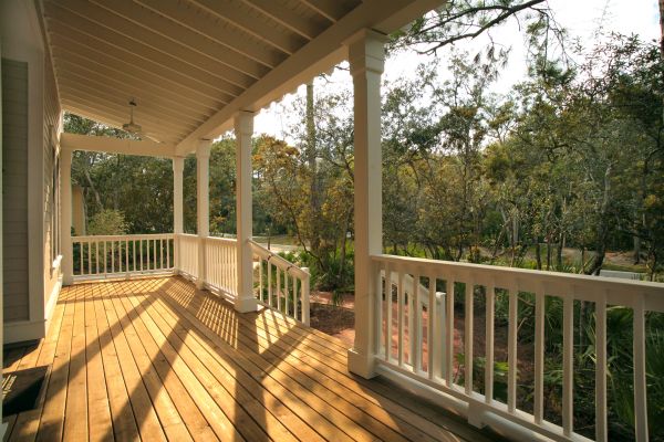 Cost of Veranda Deck Construction in Shawnee